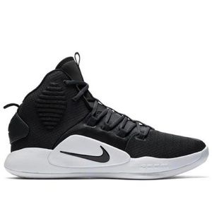 Nike Hyperdunk X Team Basketball Shoes